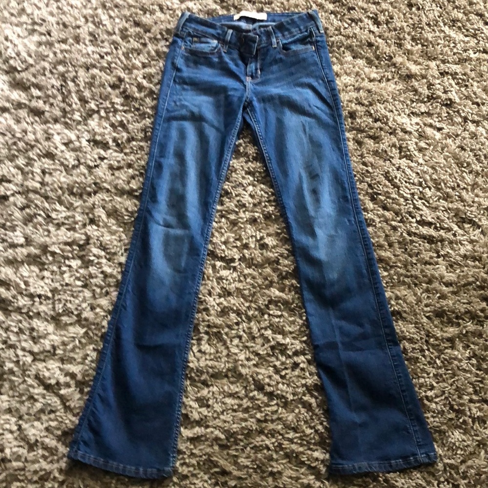 Hollister jeans